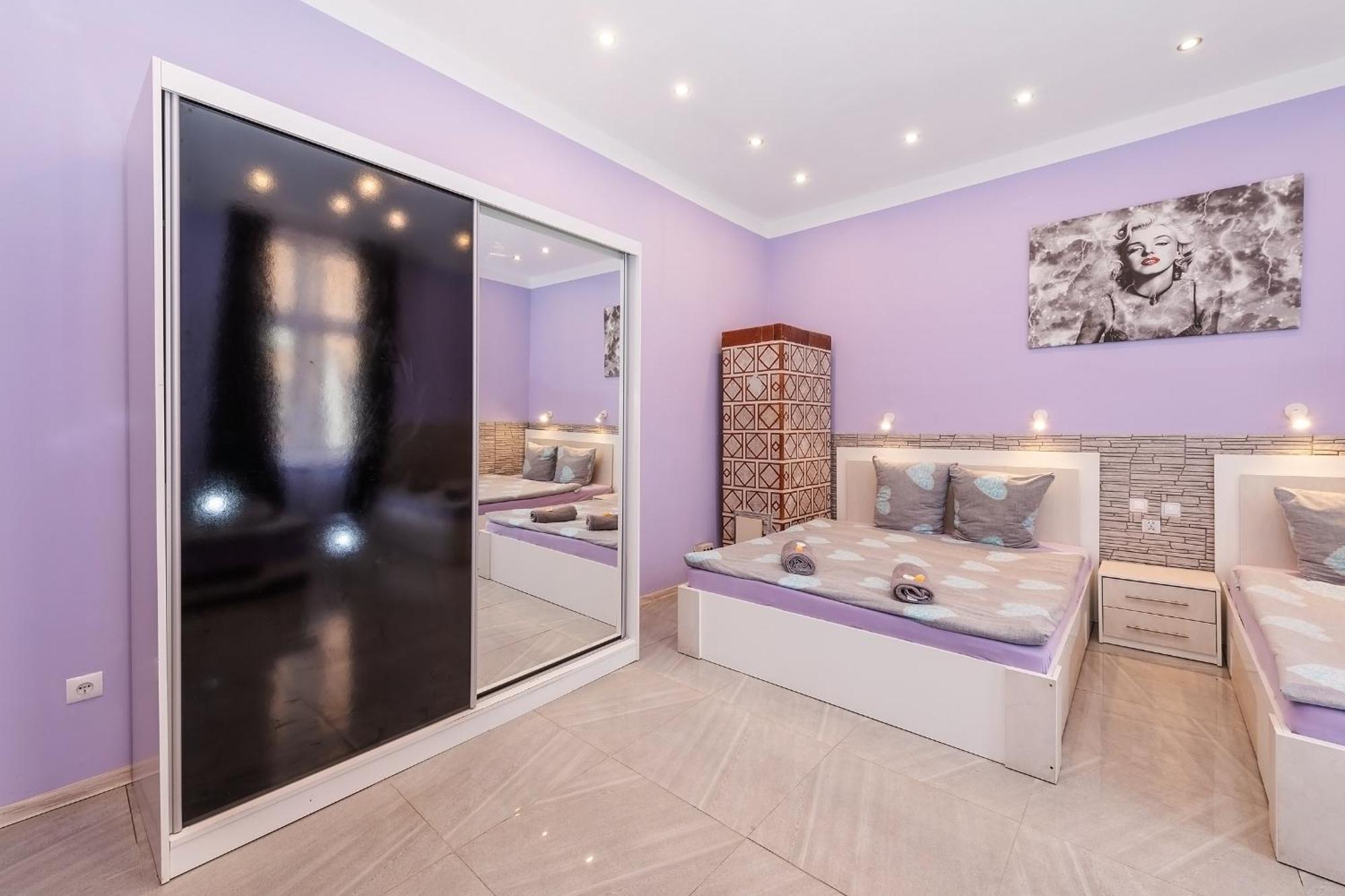 70S Guest Room Краків Екстер'єр фото