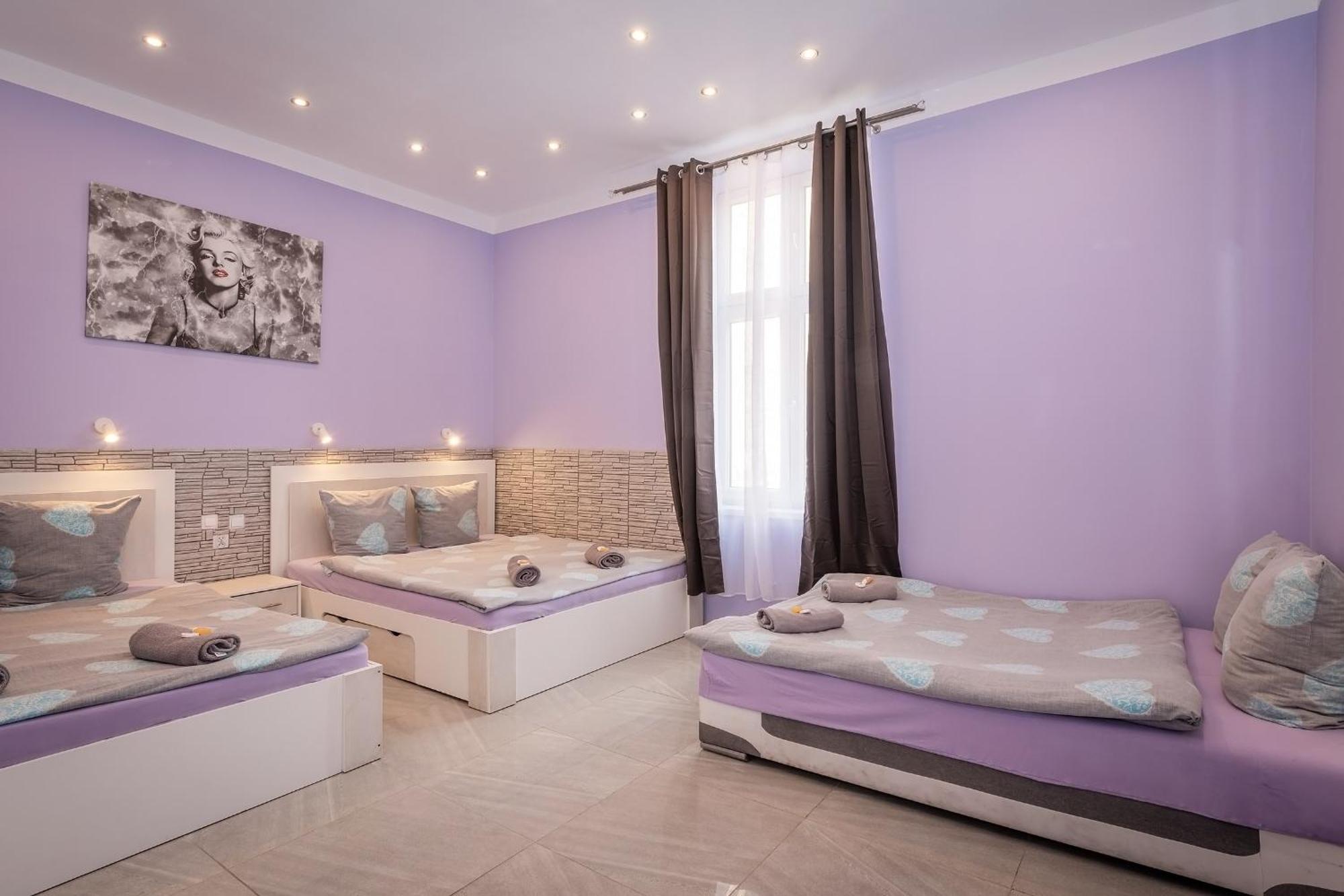 70S Guest Room Краків Екстер'єр фото
