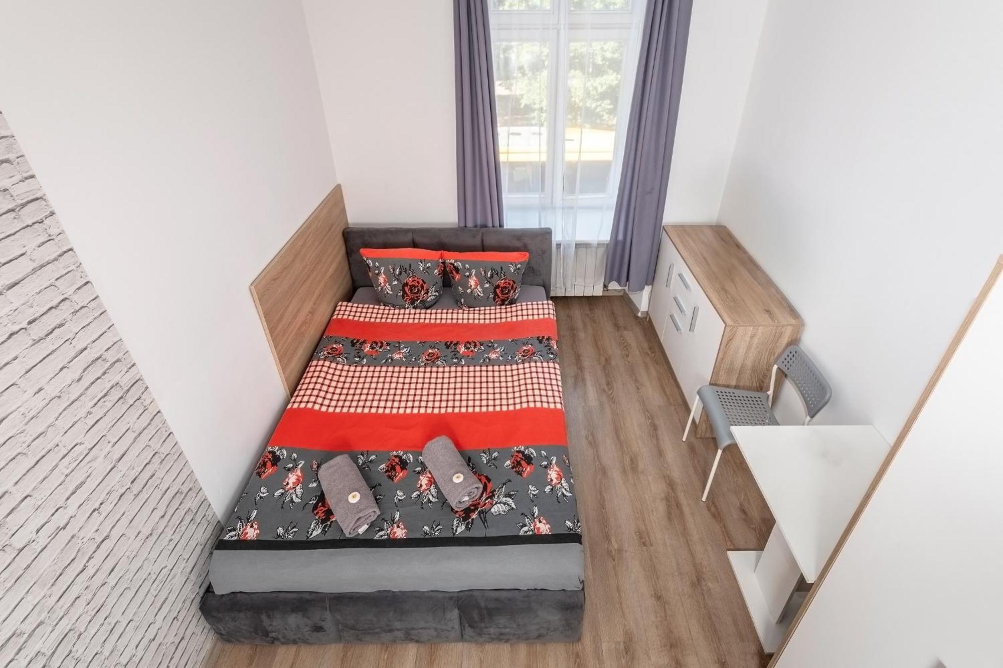 70S Guest Room Краків Екстер'єр фото