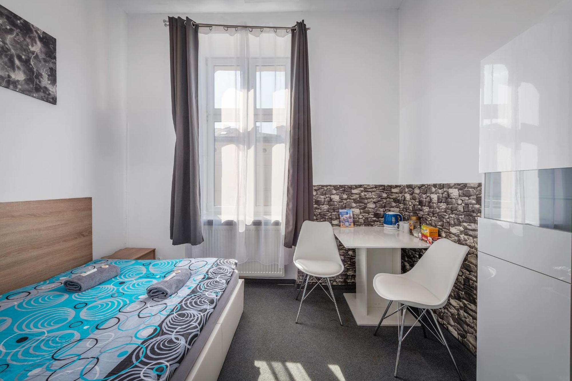 70S Guest Room Краків Екстер'єр фото