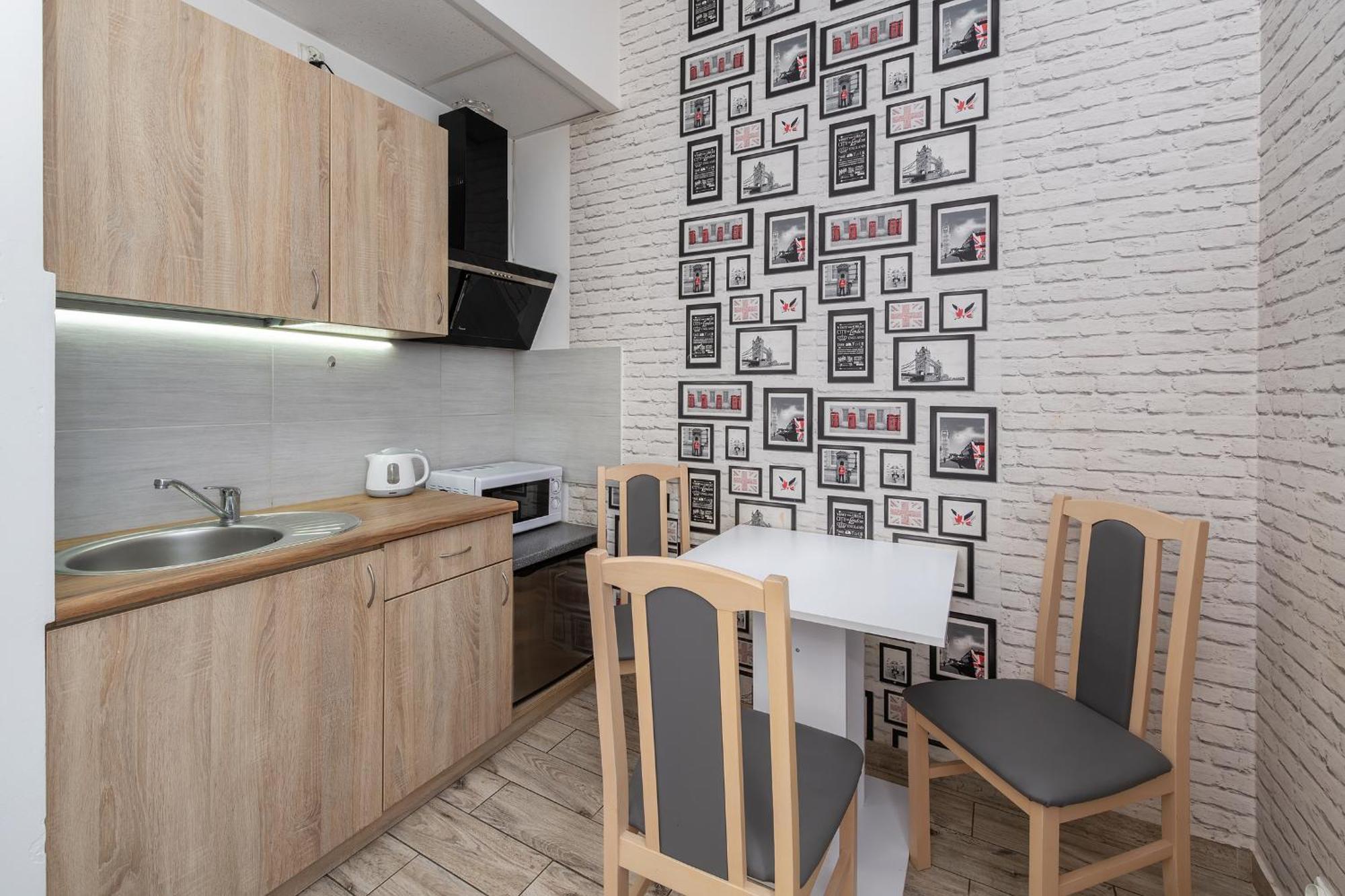 70S Guest Room Краків Екстер'єр фото