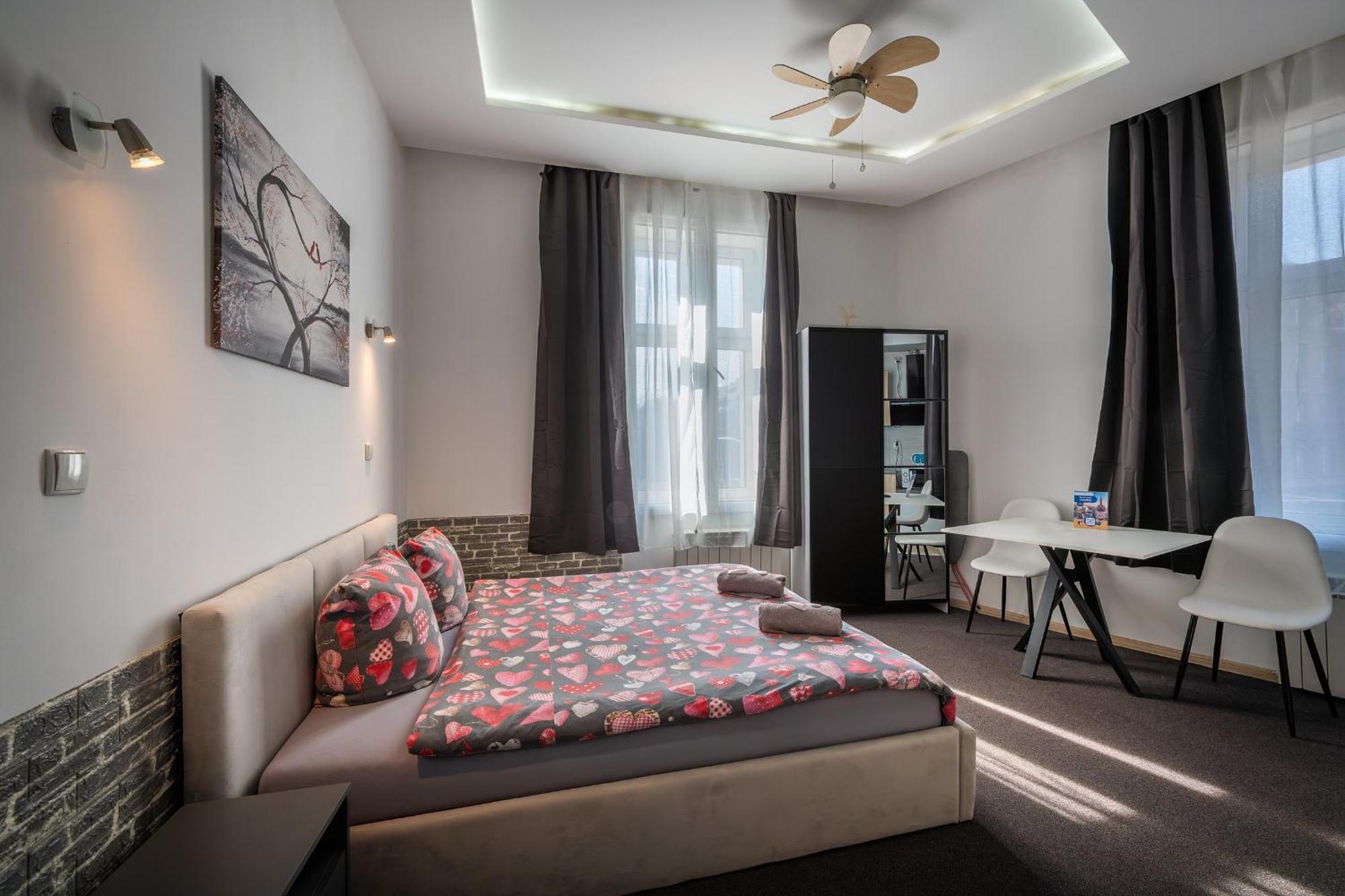 70S Guest Room Краків Екстер'єр фото